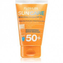 FLOSLEK Sun Care Derma тонуючий захисний крем для комбінованої та жирної шкіри SPF 50+ 50 мл