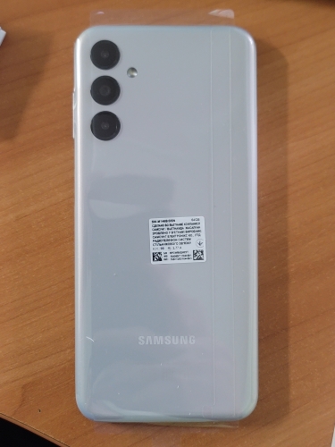 Фото Смартфон Samsung Galaxy M14 4/64GB Silver (SM-M146BZSU) від користувача Ironhide
