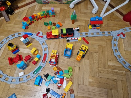 Фото Блоковий конструктор LEGO DUPLO Town Железнодорожные пути (10882) від користувача 2364275