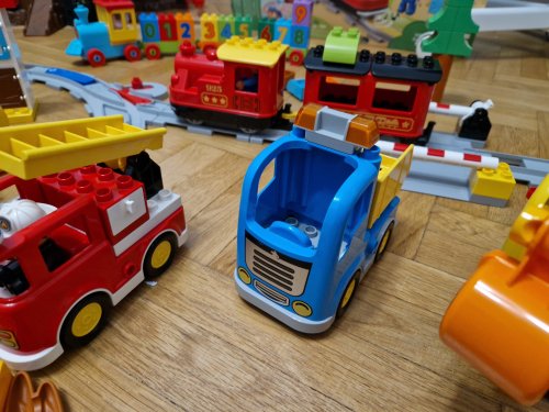 Фото Блоковий конструктор LEGO DUPLO Town Поезд на паровой тяге (10874) від користувача 2364275