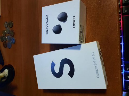Фото Смартфон Samsung Galaxy S21 FE 5G 8/256GB Graphite (SM-G990BZAG, SM-G990BZAW) від користувача AldoApache