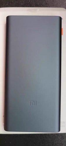 Фото Зовнішній акумулятор (павербанк) Xiaomi Redmi Power Bank 20000mAh Black (VXN4304GL) від користувача Igor Kovalenko