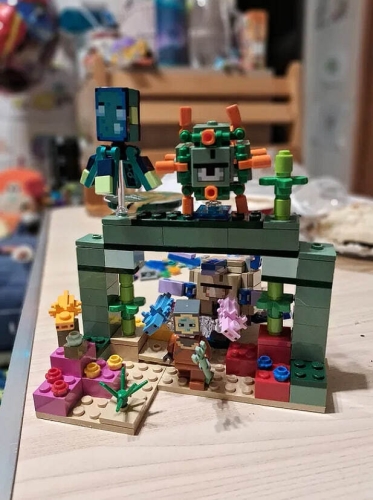 Фото Блоковий конструктор LEGO Minecraft Битва со стражем (21180) від користувача Дацков Михайло